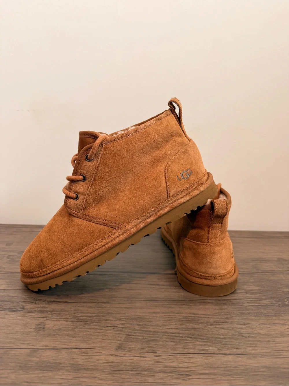 UGG Men's BOOTS  Neumel Boots Chestnut Men's Size 9 Authentic EURO 43 EUC